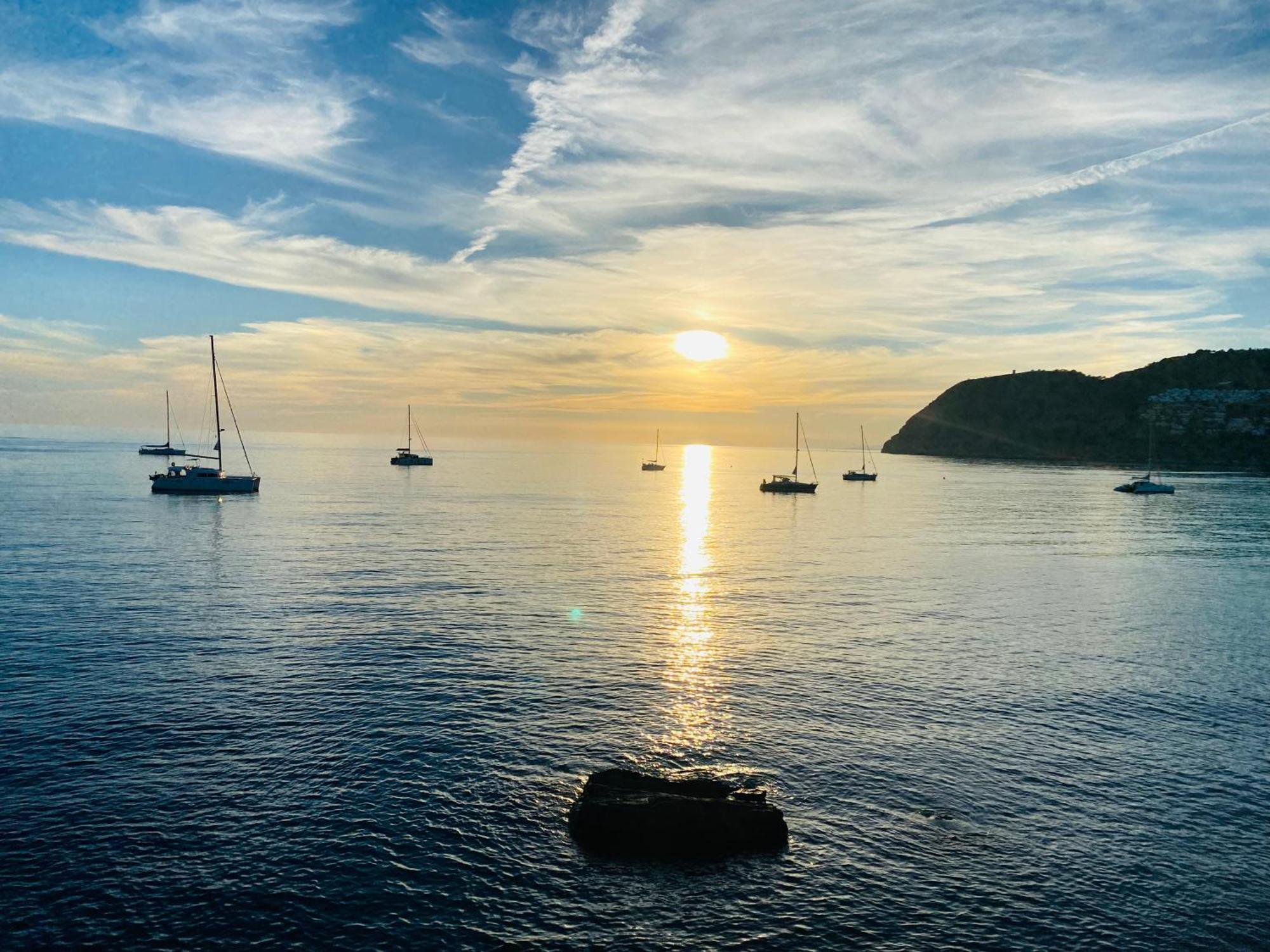 Jardines De Adnania En Marina Del Este Con Vista Al Mar Ada La Herradura  Ngoại thất bức ảnh