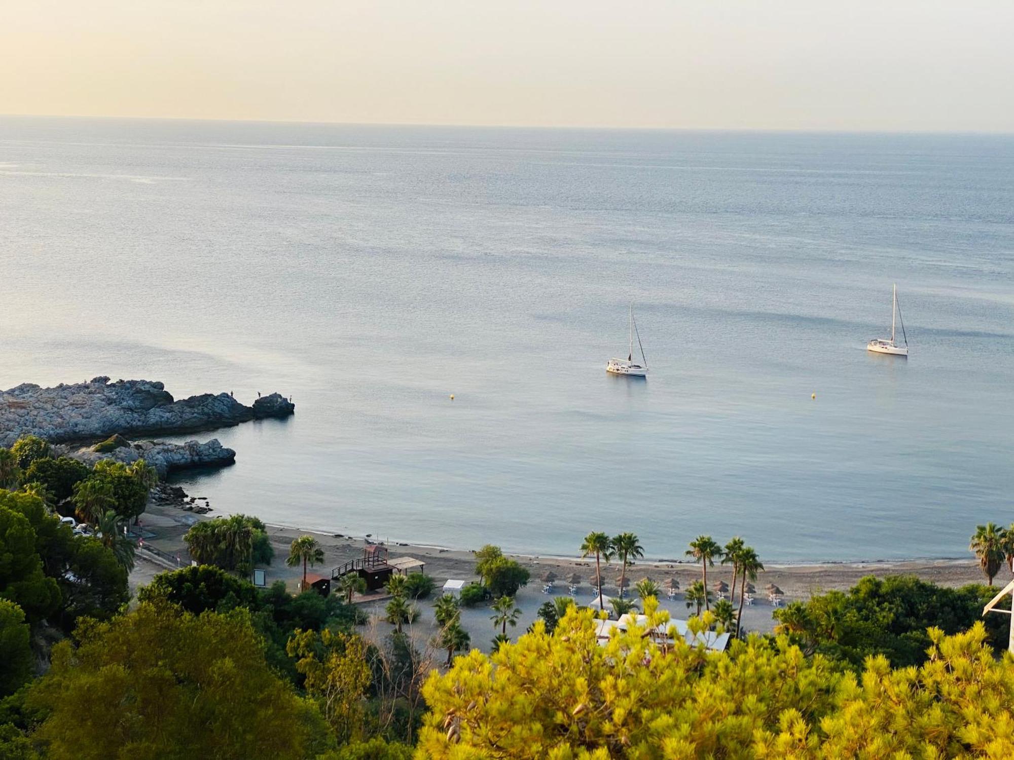 Jardines De Adnania En Marina Del Este Con Vista Al Mar Ada La Herradura  Ngoại thất bức ảnh