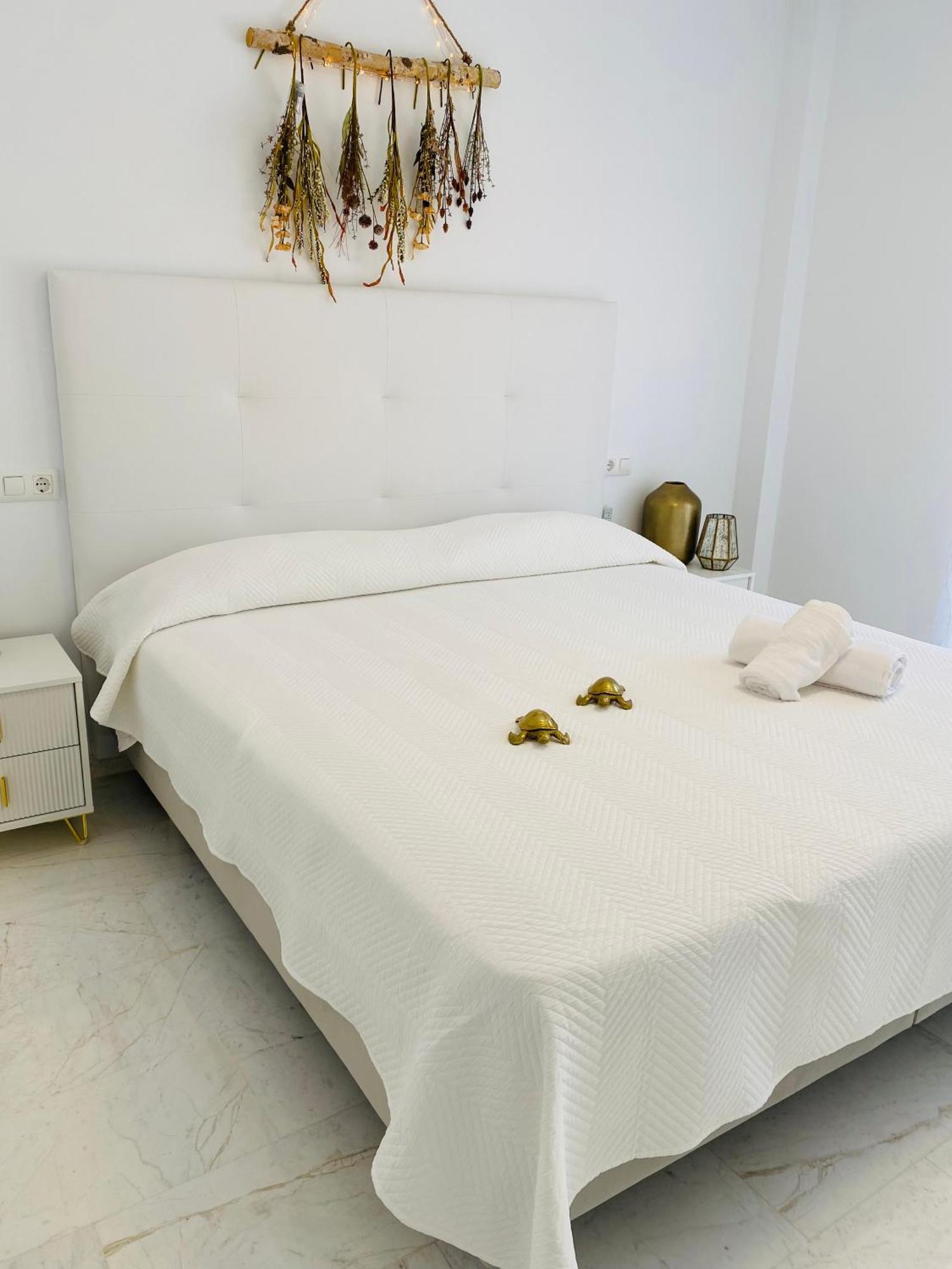 Jardines De Adnania En Marina Del Este Con Vista Al Mar Ada La Herradura  Ngoại thất bức ảnh