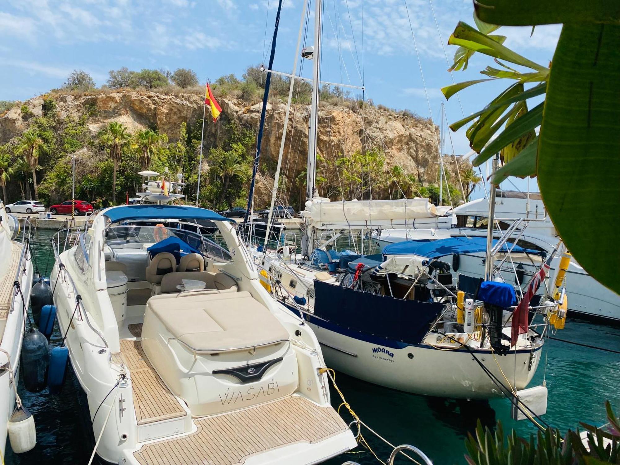 Jardines De Adnania En Marina Del Este Con Vista Al Mar Ada La Herradura  Ngoại thất bức ảnh
