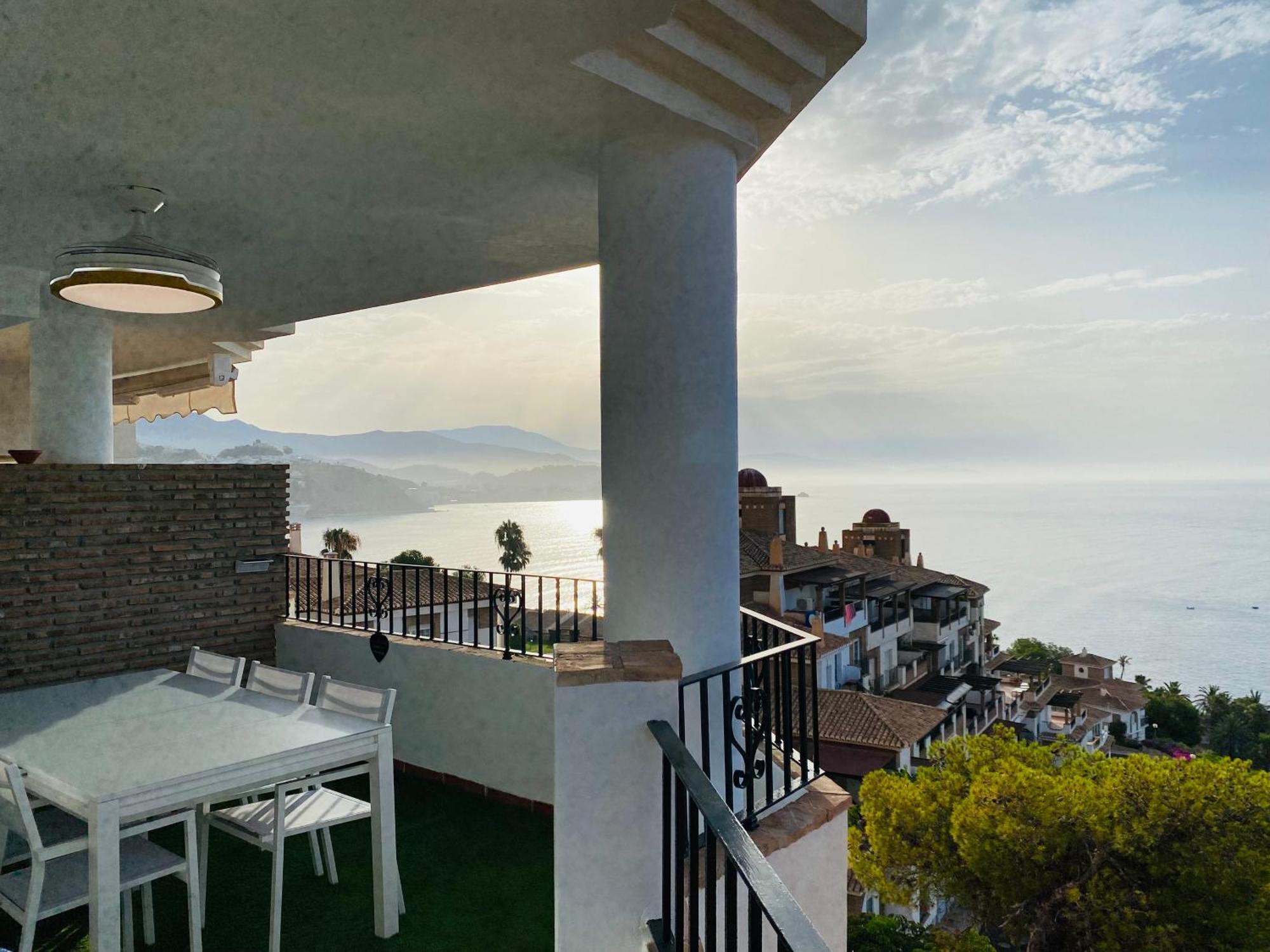Jardines De Adnania En Marina Del Este Con Vista Al Mar Ada La Herradura  Ngoại thất bức ảnh