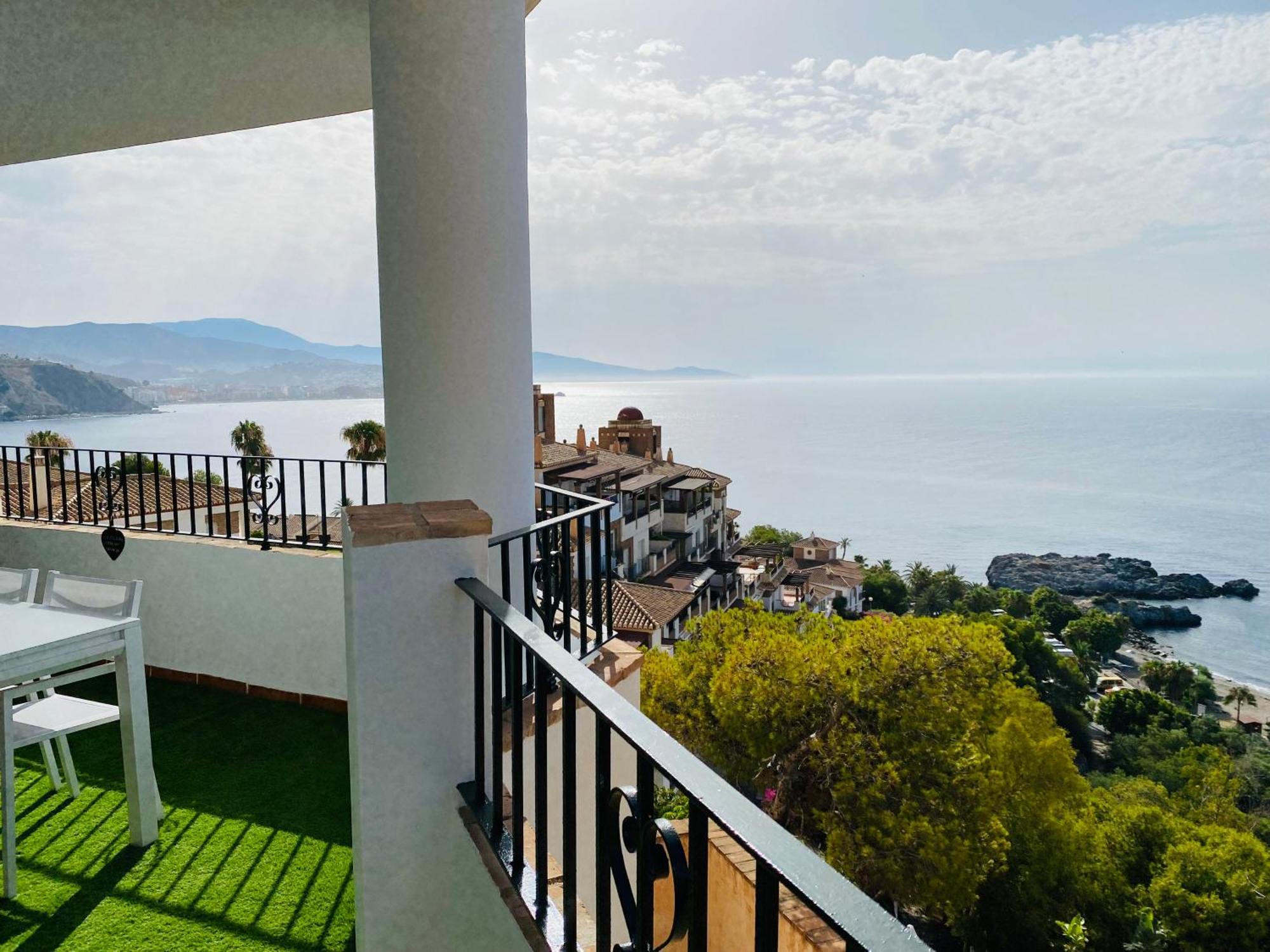 Jardines De Adnania En Marina Del Este Con Vista Al Mar Ada La Herradura  Ngoại thất bức ảnh
